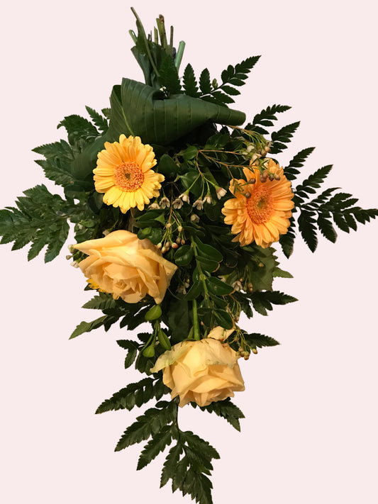 Bårebuket – Gule roser & behagelig varme