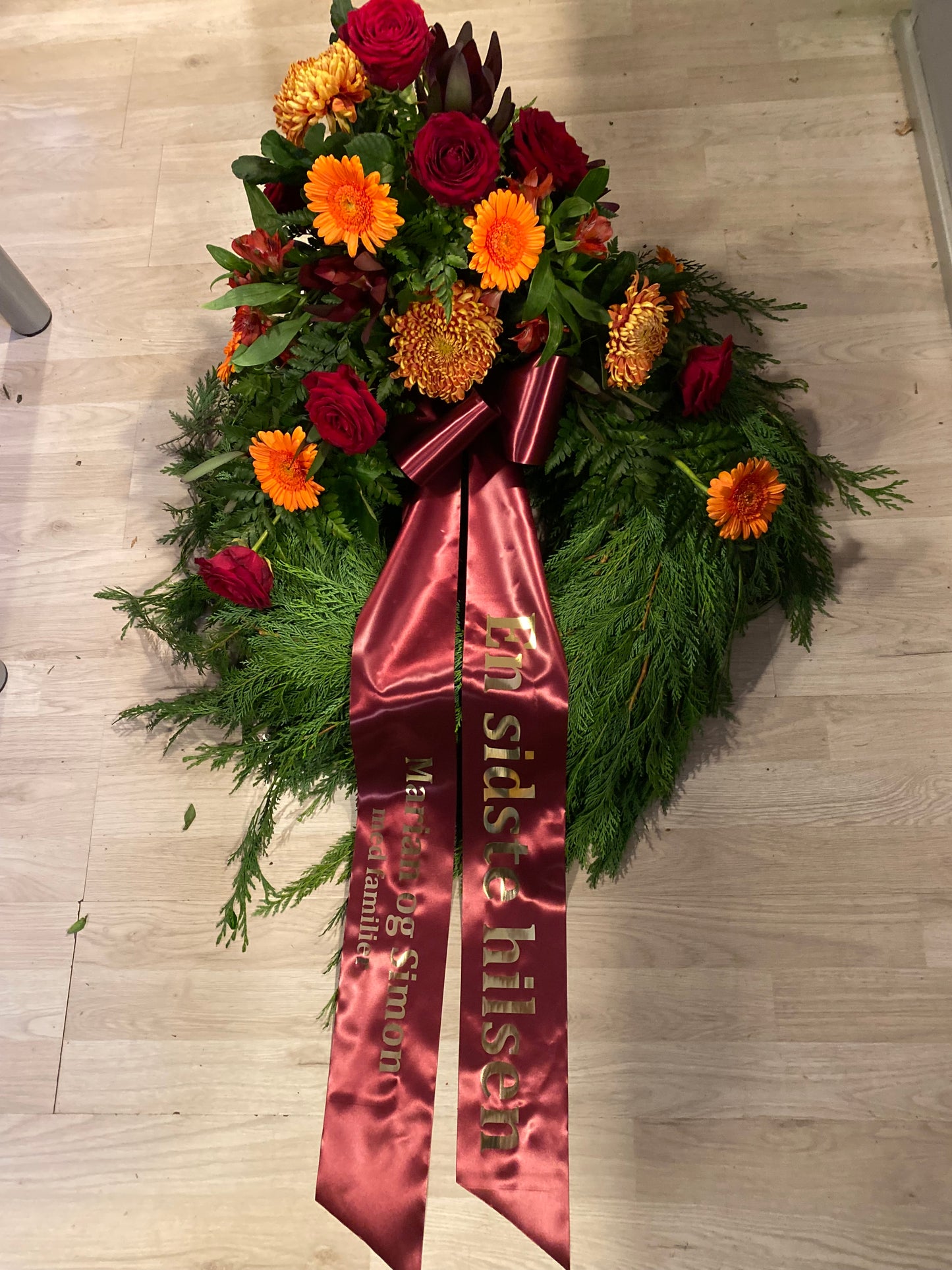 Elegant krans – Tidløs Afsked