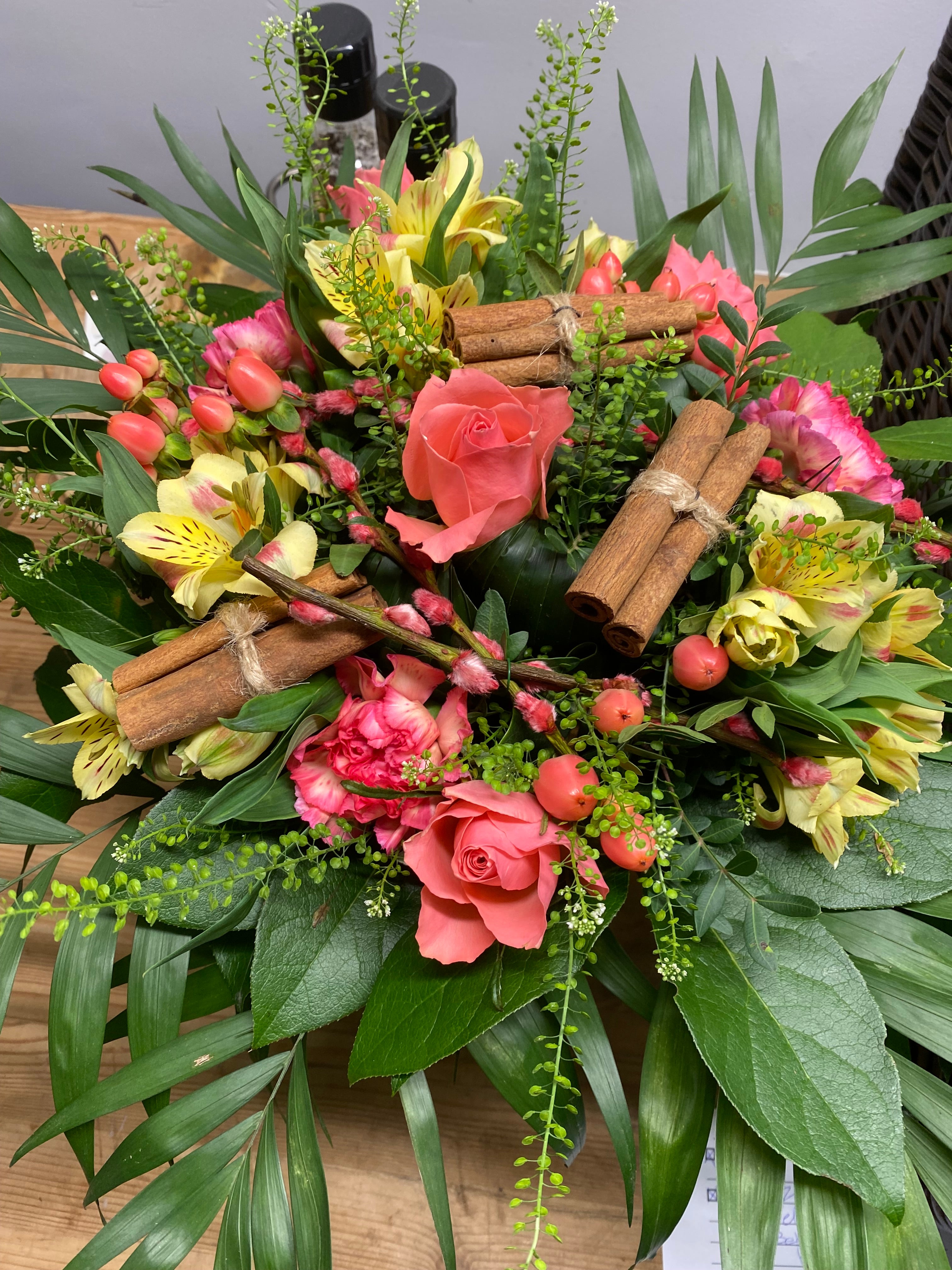 Dansk festbuket – Rød &amp; Stolt