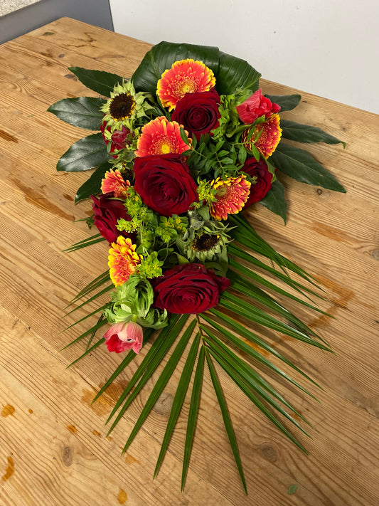 Barebuket – Red Roses & Fiery Gerberas