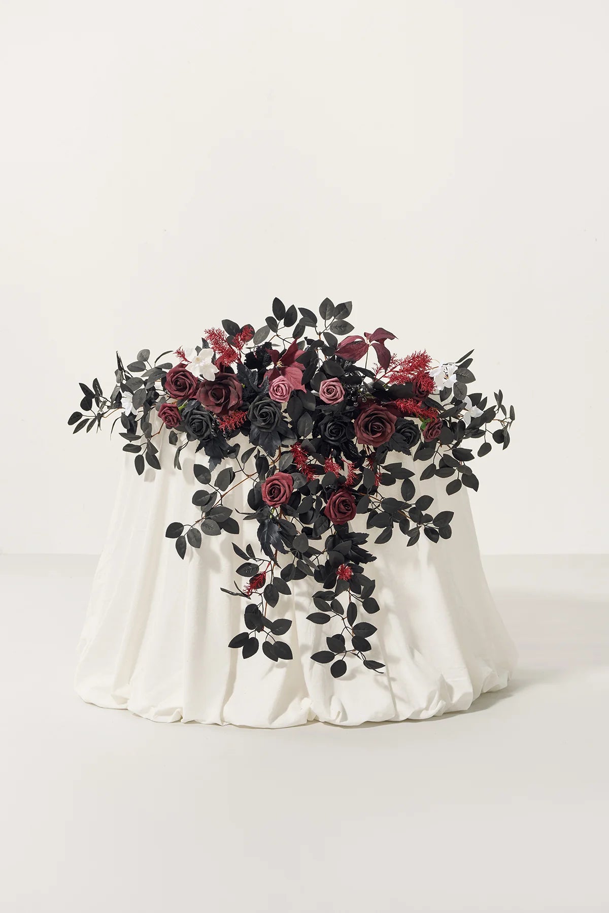 Gothic Romance Table Garland